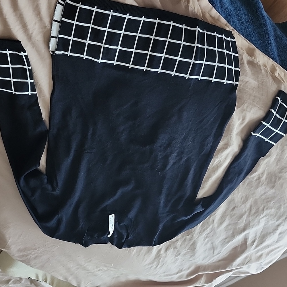 Pina rossi sweater